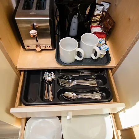 Апартаменты Belmullet Glamping Corclogh